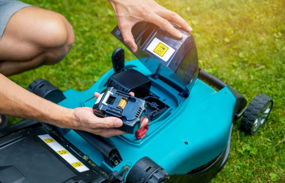 how long does ryobi battery take to charge