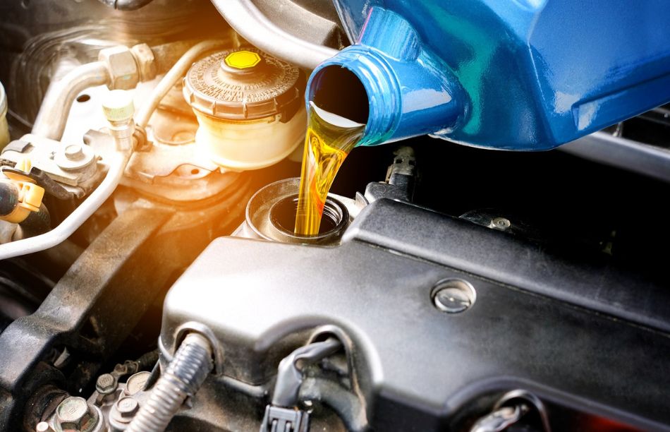 How Much Is An Oil Change at Grease Monkey? Price, Hours, etc.